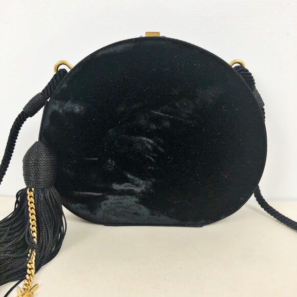 YSL Saint Laurent Womens Velvet Minaudiere Black Nero Shoulder Bag Tassel NWT - Picture 9 of 11